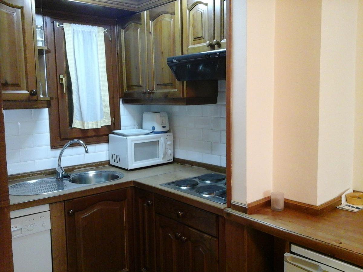 Apartamentos Tanau Baqueira Beret Exterior photo